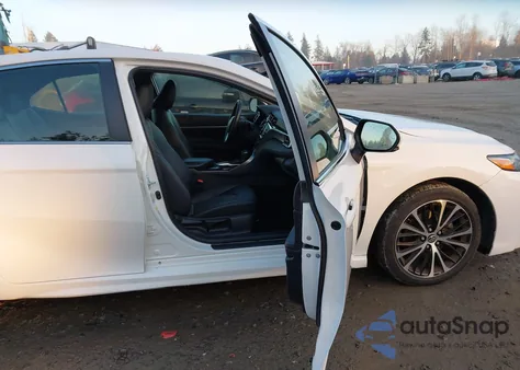 2018 Toyota Camry Se z USA, uszkodzony, nr VIN JTNB11HK3J3010955